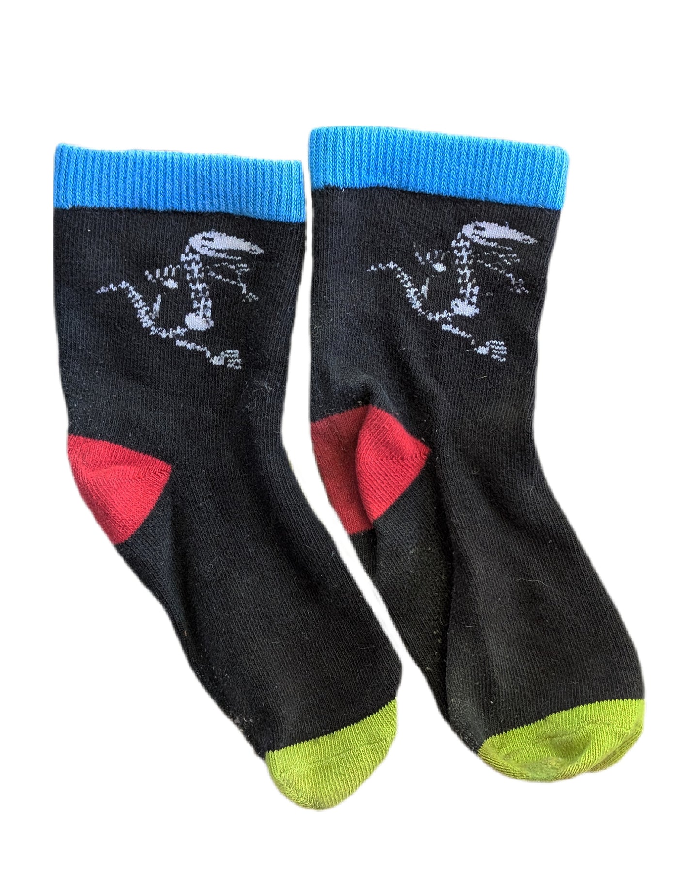 Quatre (4) paires de bas légers | ~ 2 à 5 ans