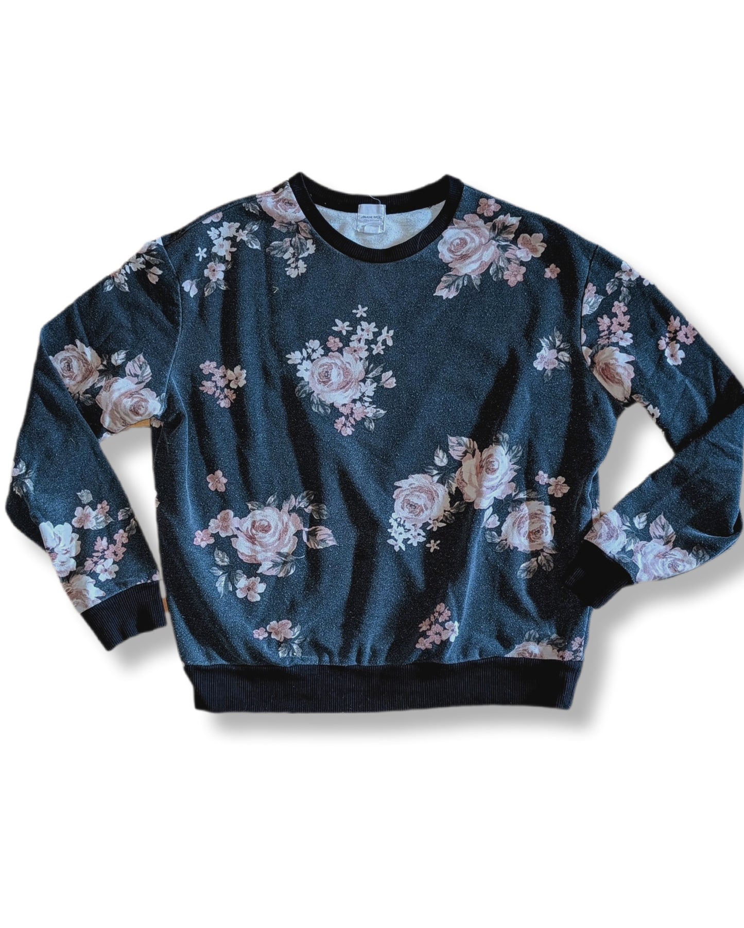 Chandail molletonné imprimé floral | Ardène | SMALL **imparfait** la couleur est pâlie un peu