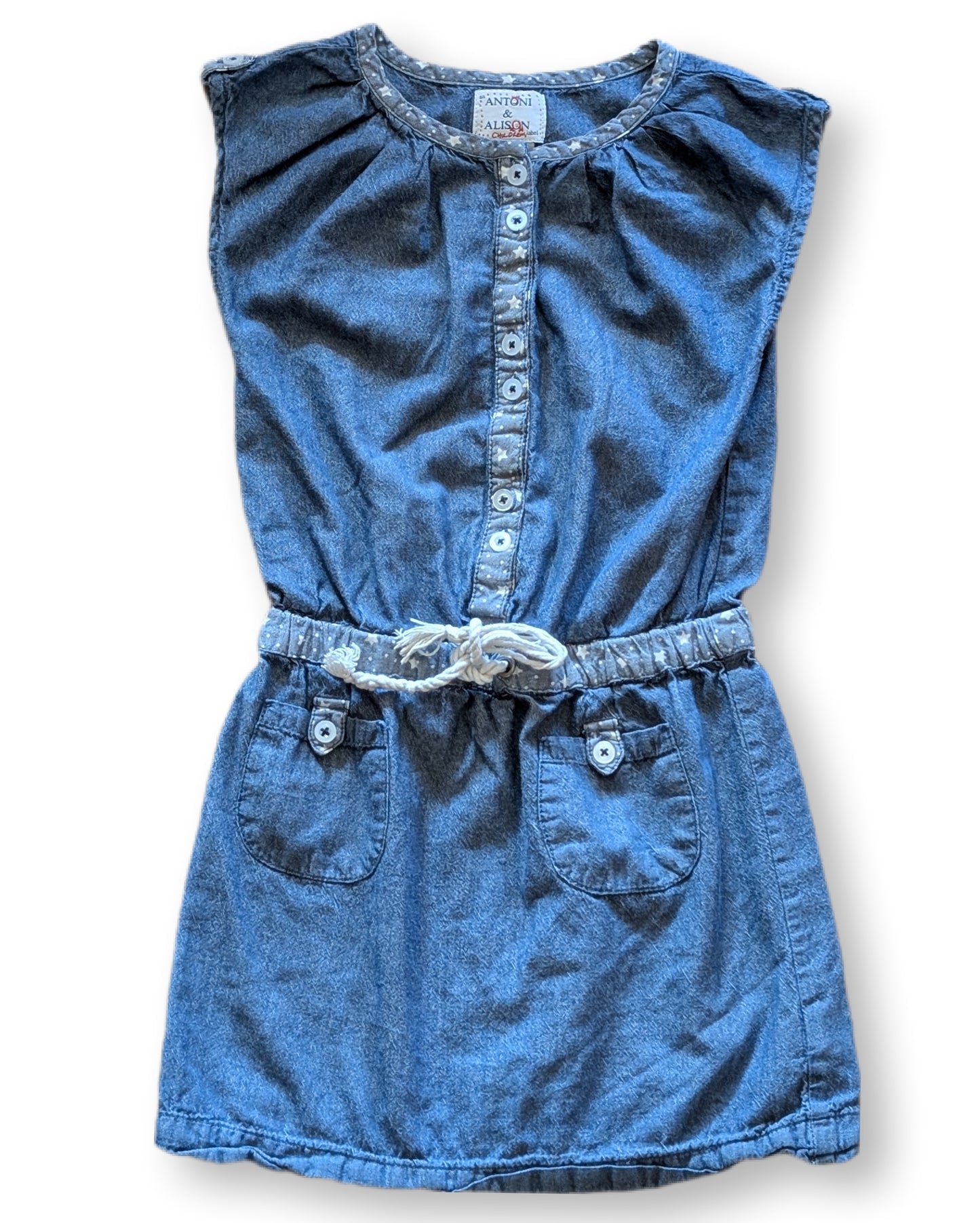 Robe denim sans manches avec ceinture tressées | 5-6 ans