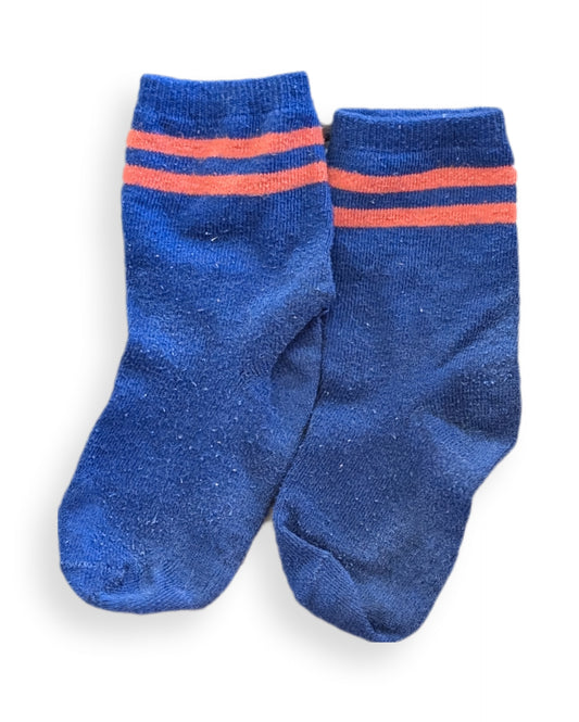 Quatre (4) paires de bas légers | ~ 2 à 5 ans