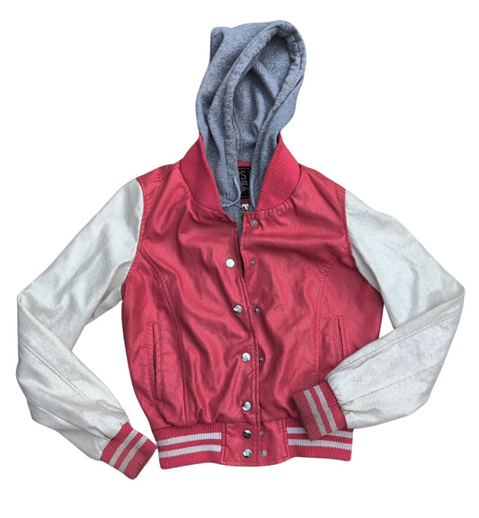 Blouson style universitaire look sportif avec couleur contrastante | Streetwear society | MÉDIUM