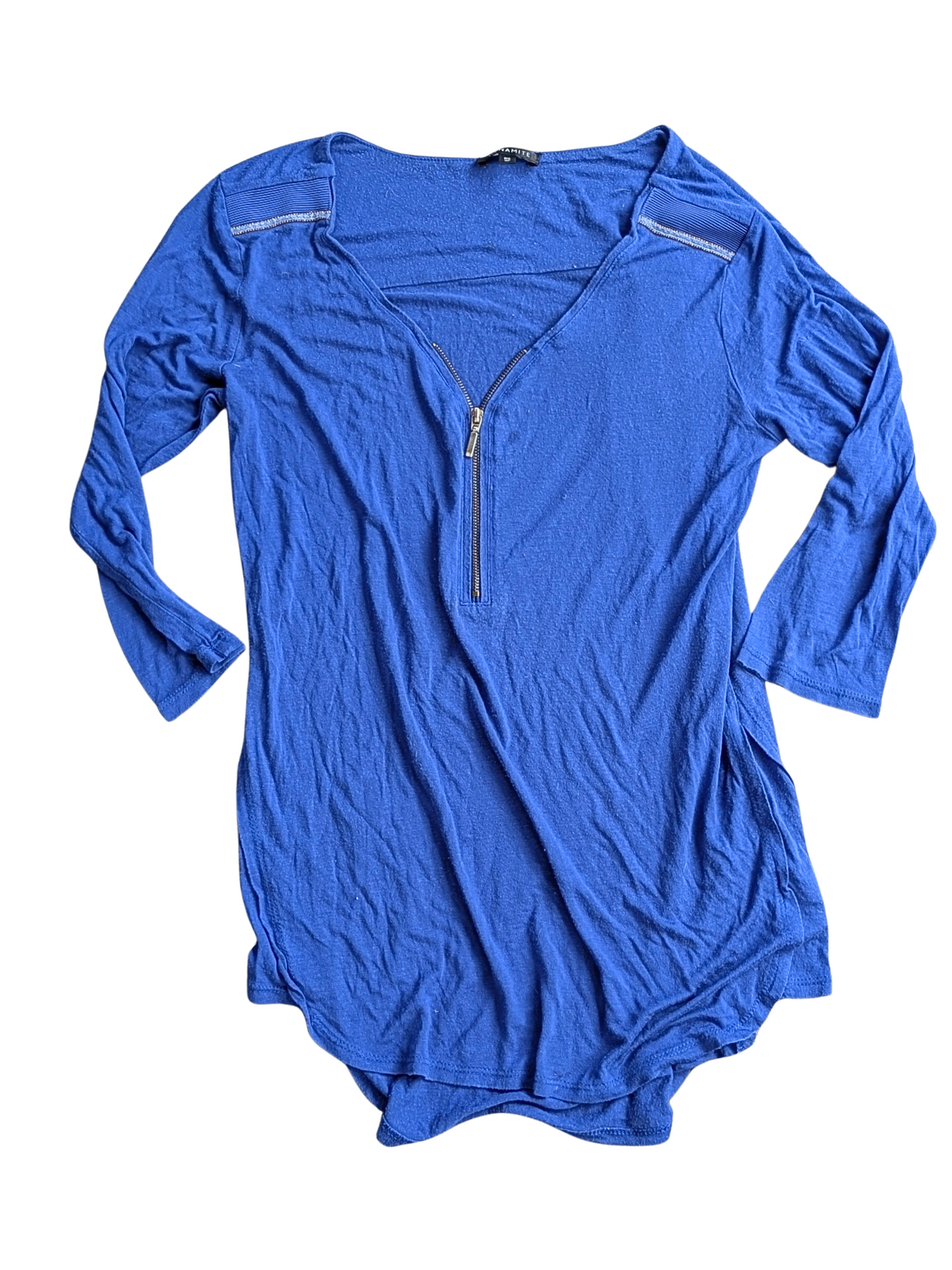 Blouse bleu royal avec fermeture au col en V | Dynamite | SMALL