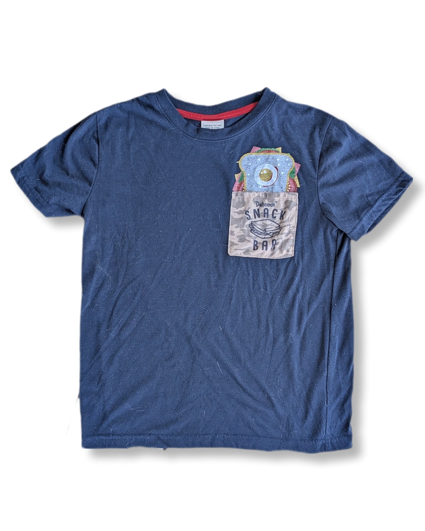 T-shirt à manches courtes avec petite poche déjeuner | 8 ans