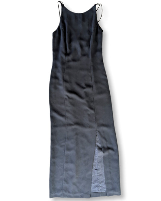 Robe longue satinée style cocktail avec fente haute à la jambe | 10