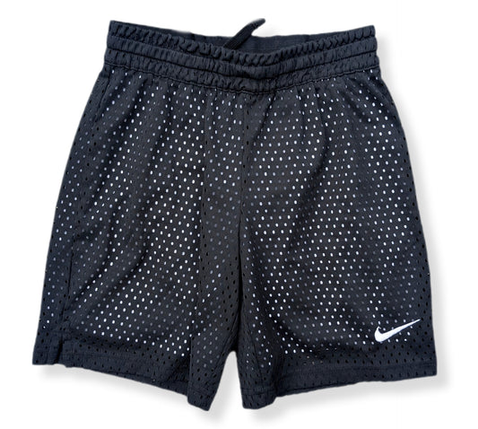 Shorts de sport NIKE en tissu maillé respirant | 8 ans